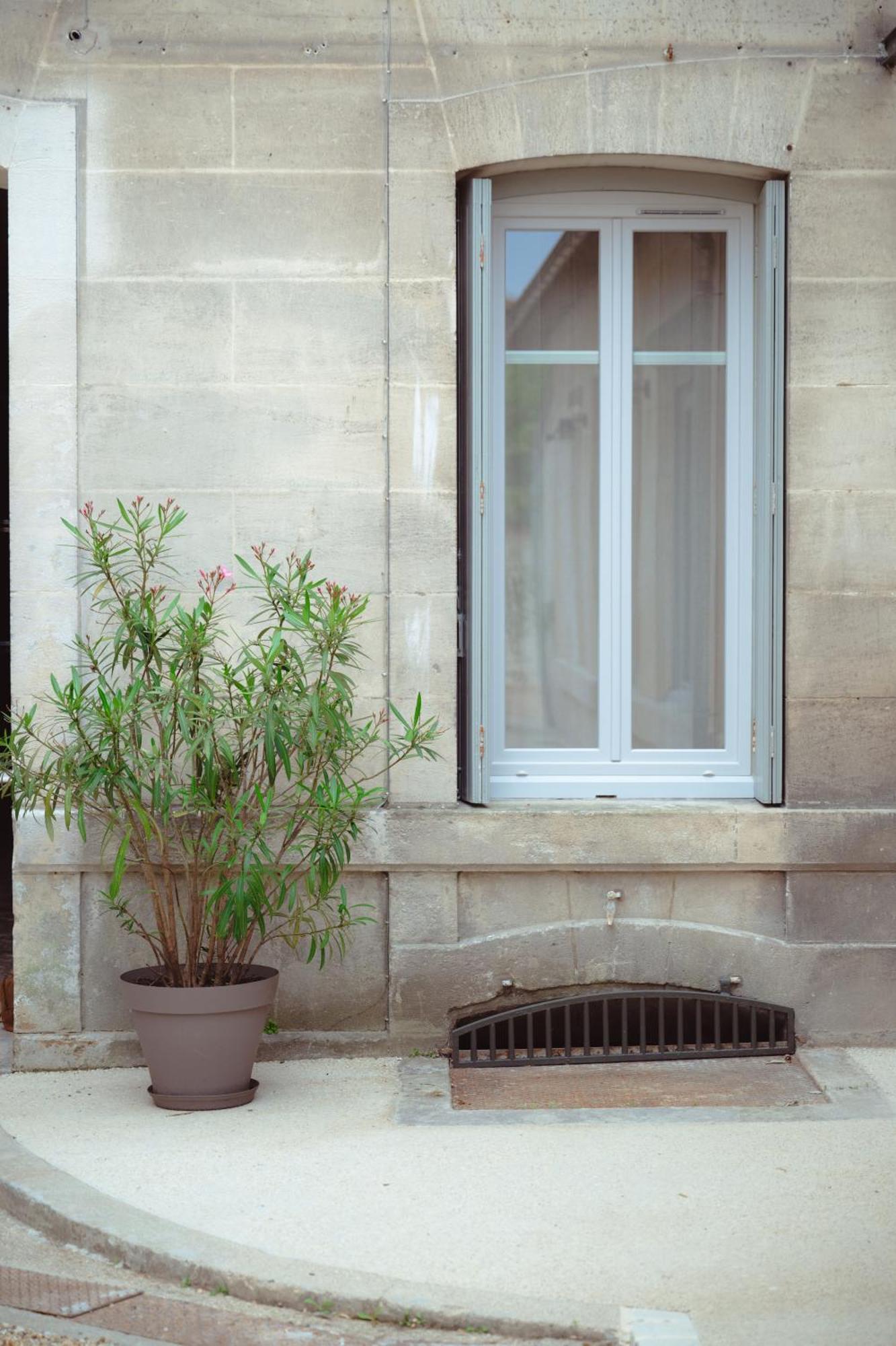 67 Victor Hugo Apartment Cognac Exterior photo
